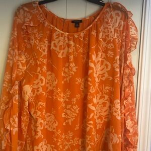 Ann Taylor Scoop Neck dressy blouse Sz Xl . Dressy or Casual.
